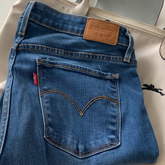 LEVIS 712 Slim Fit for Sale!💕 - Picture 4 of 4